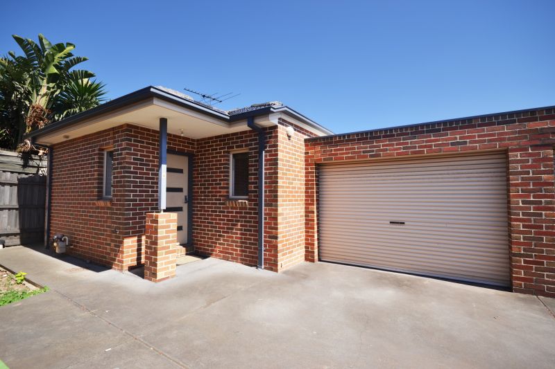 4/19-21 Haig Street, Reservoir