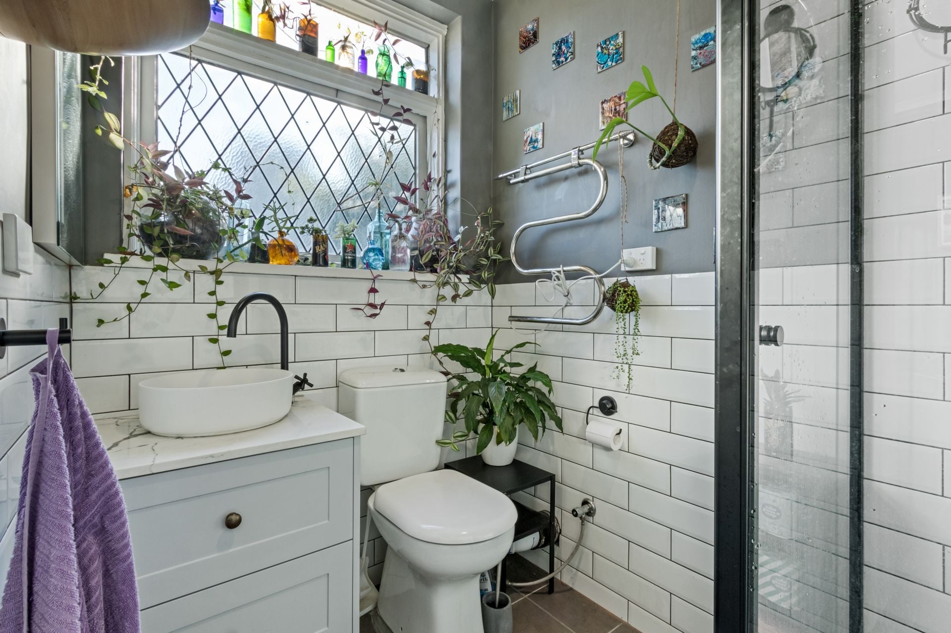 Beautifully renovated apartment in the heart of Collingwood