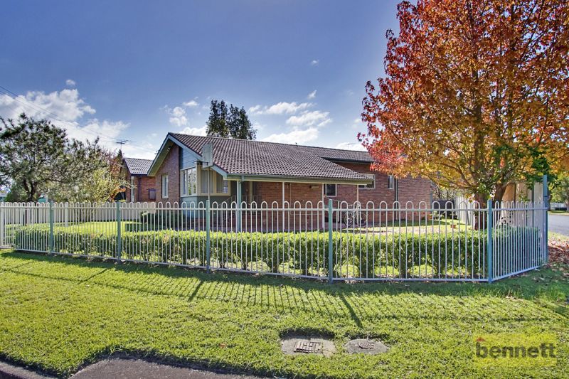 23 Catchpole Avenue, Richmond - Thumbnail 2