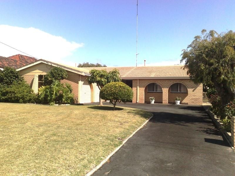 Real Estate For Sale 18 Eagle Crescent Eaton , WA