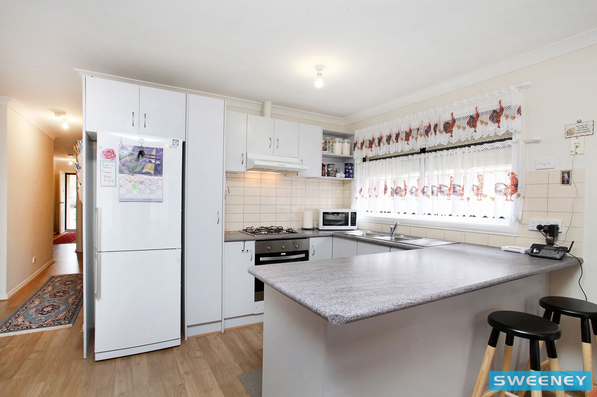 11 Elphinstone Way, Caroline Springs - Thumbnail 3
