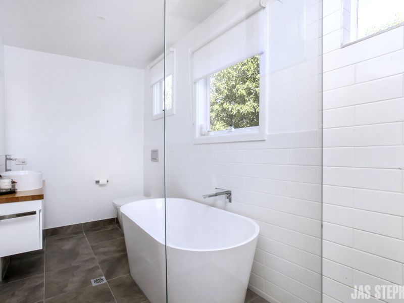 10 Deakin Street YARRAVILLE VIC, Yarraville - Thumbnail 7