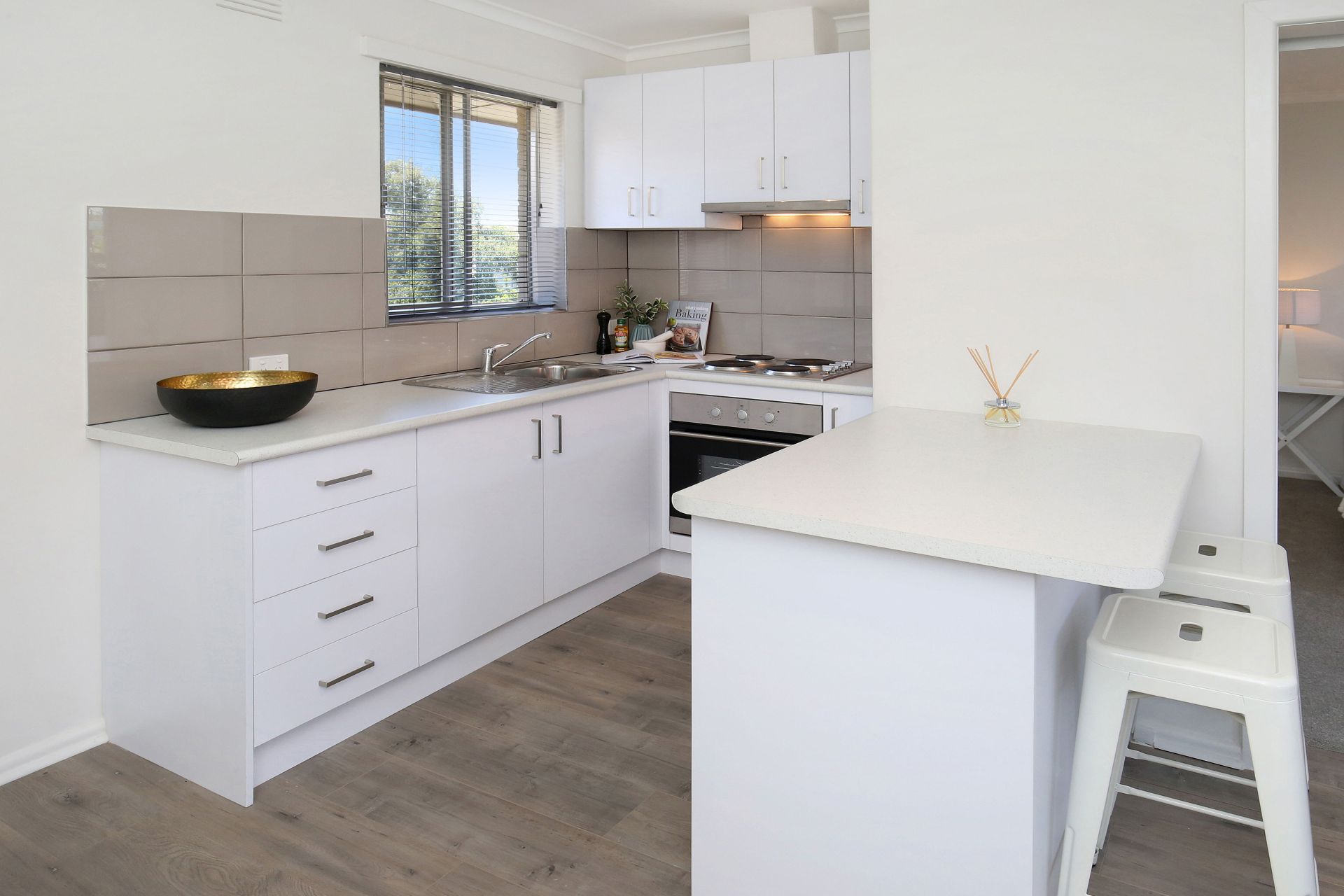 NEWLY RENOVATED, GREAT LOCATION, GREAT LIFESTYLE