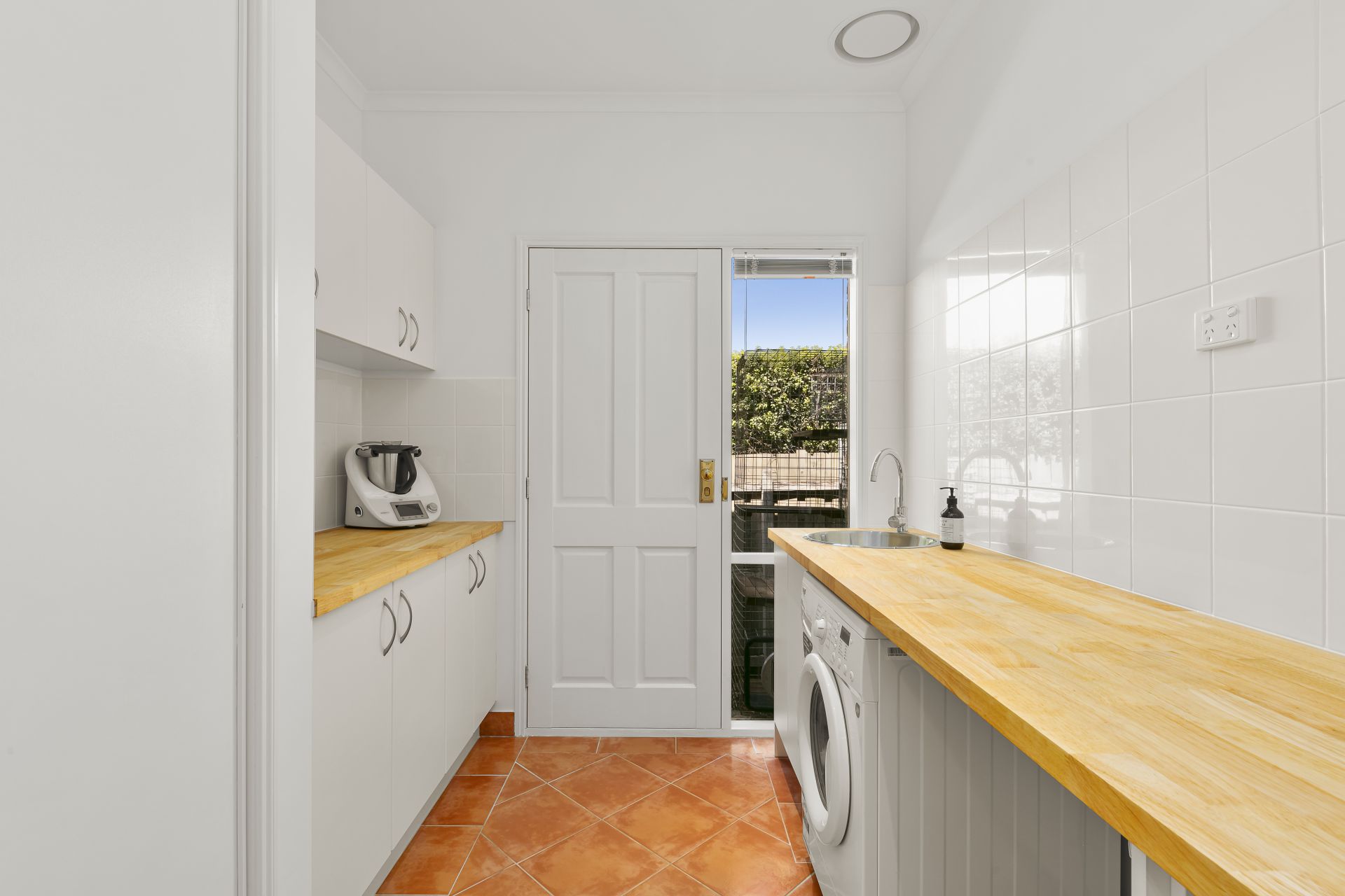An Entertainer's Dream Amongst Stunning Surrounds