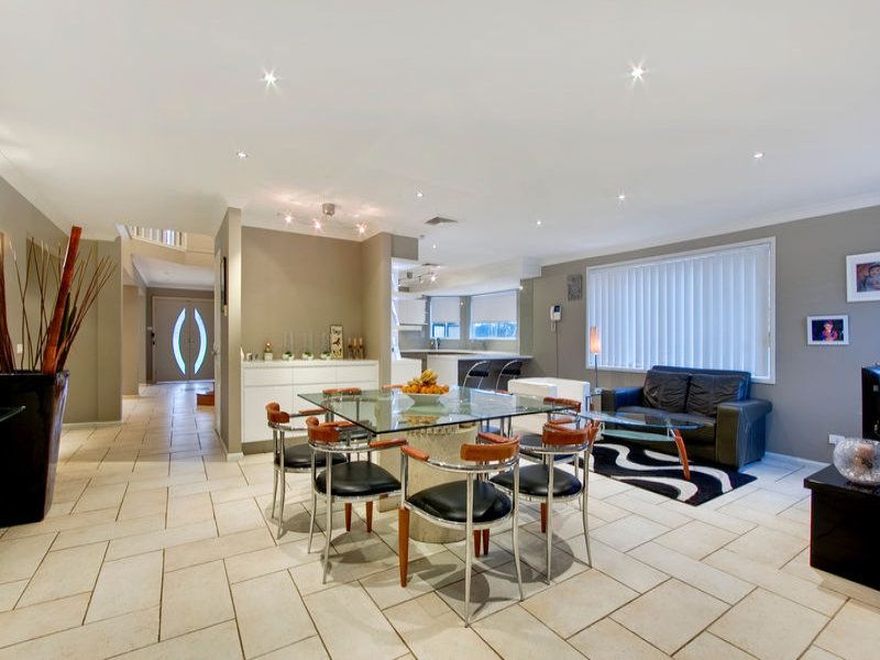 365 Londonderry Road, Londonderry - Thumbnail 5