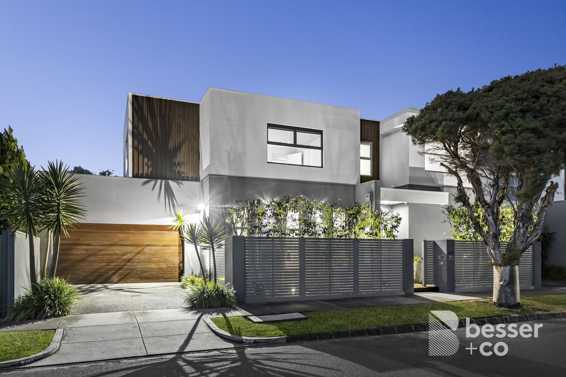 75 Bundeera Road, Caulfield South - Thumbnail 2