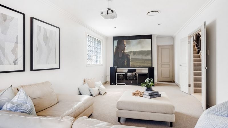 24 Saunders Bay Road, Caringbah South NSW, Caringbah South - Thumbnail 5