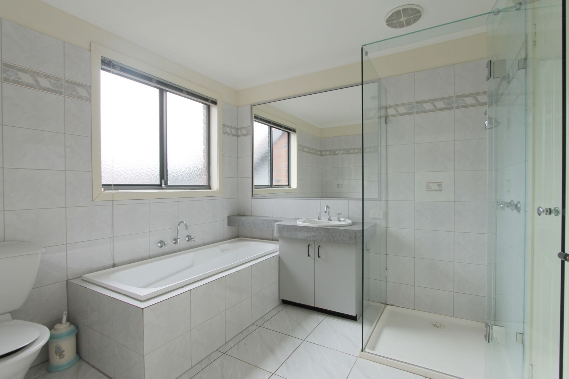 3 BEDROOM + STUDY AND LOW MAINTENANCE