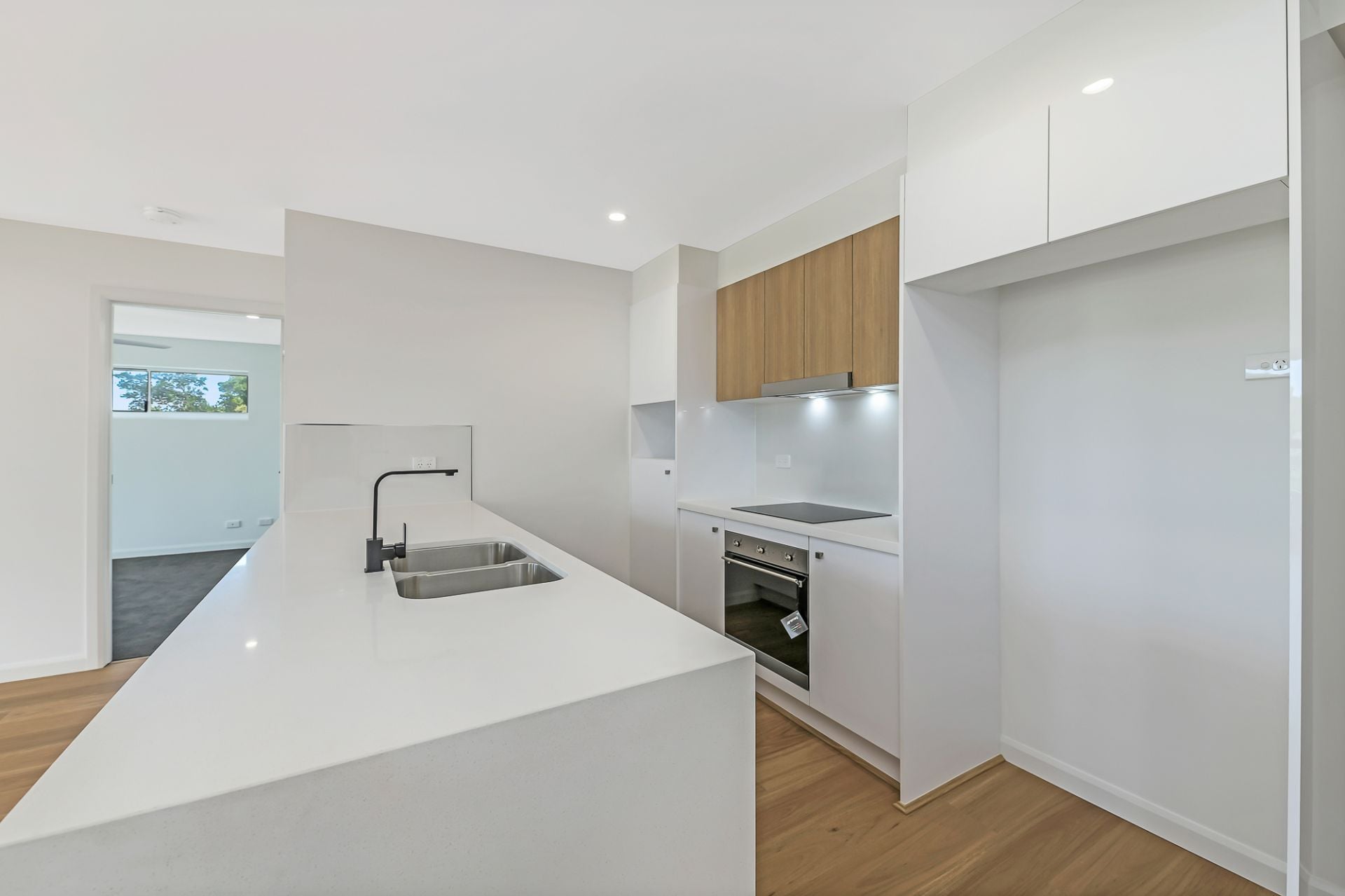 7/33-35 Saltair Street Kings Beach QLD, Kings Beach - Thumbnail 8