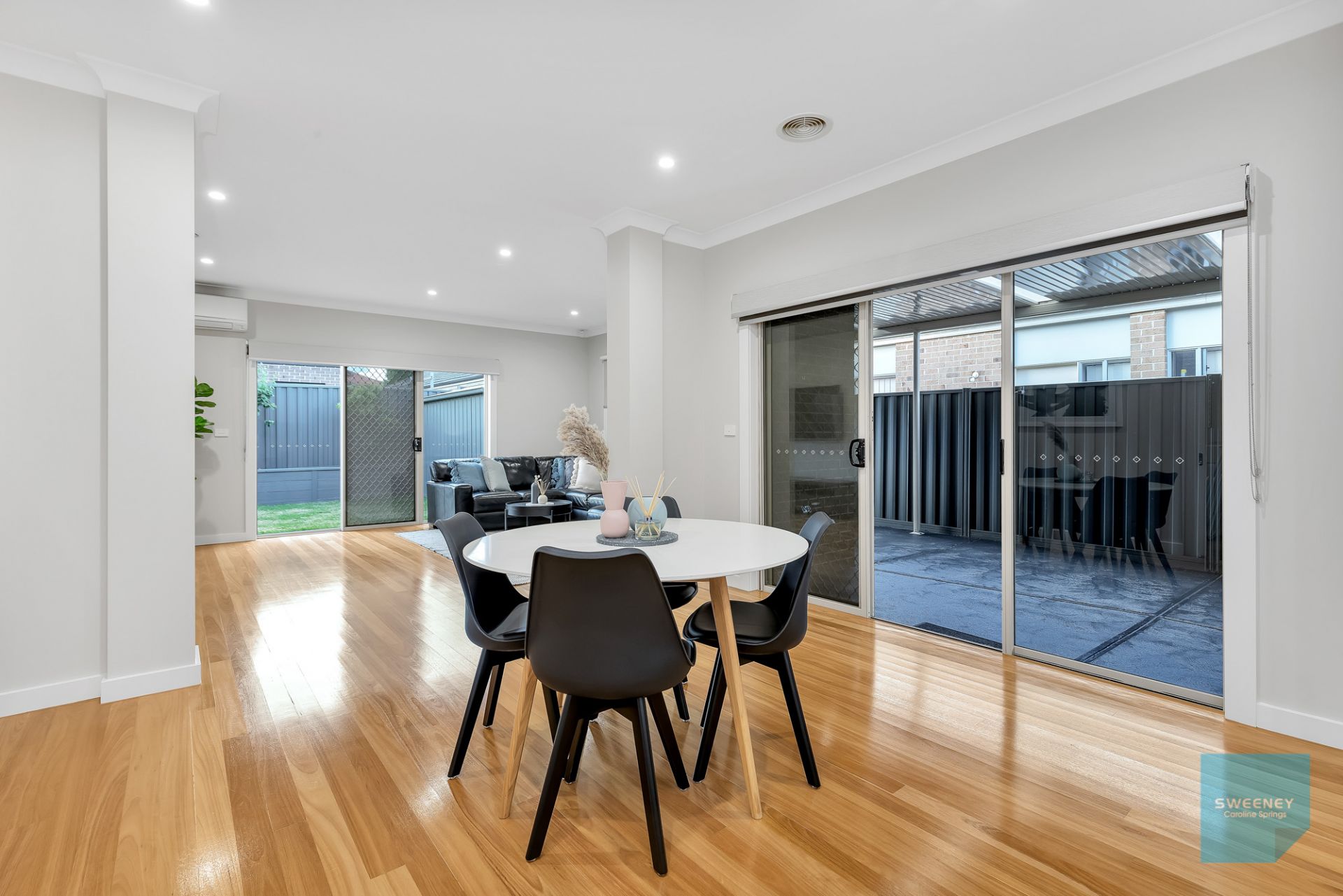 1 Briar Valley Rise, Caroline Springs - Thumbnail 8