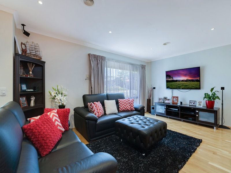 68 Stagecoach Boulevard SOUTH MORANG, South Morang - Thumbnail 5