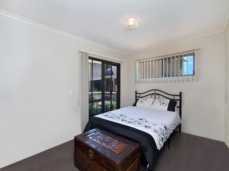 6/44 Coolangatta Road 'Tout-a-vous' COOLANGATTA QLD, 'Tout-A-Vous' Coolangatta - Thumbnail 5