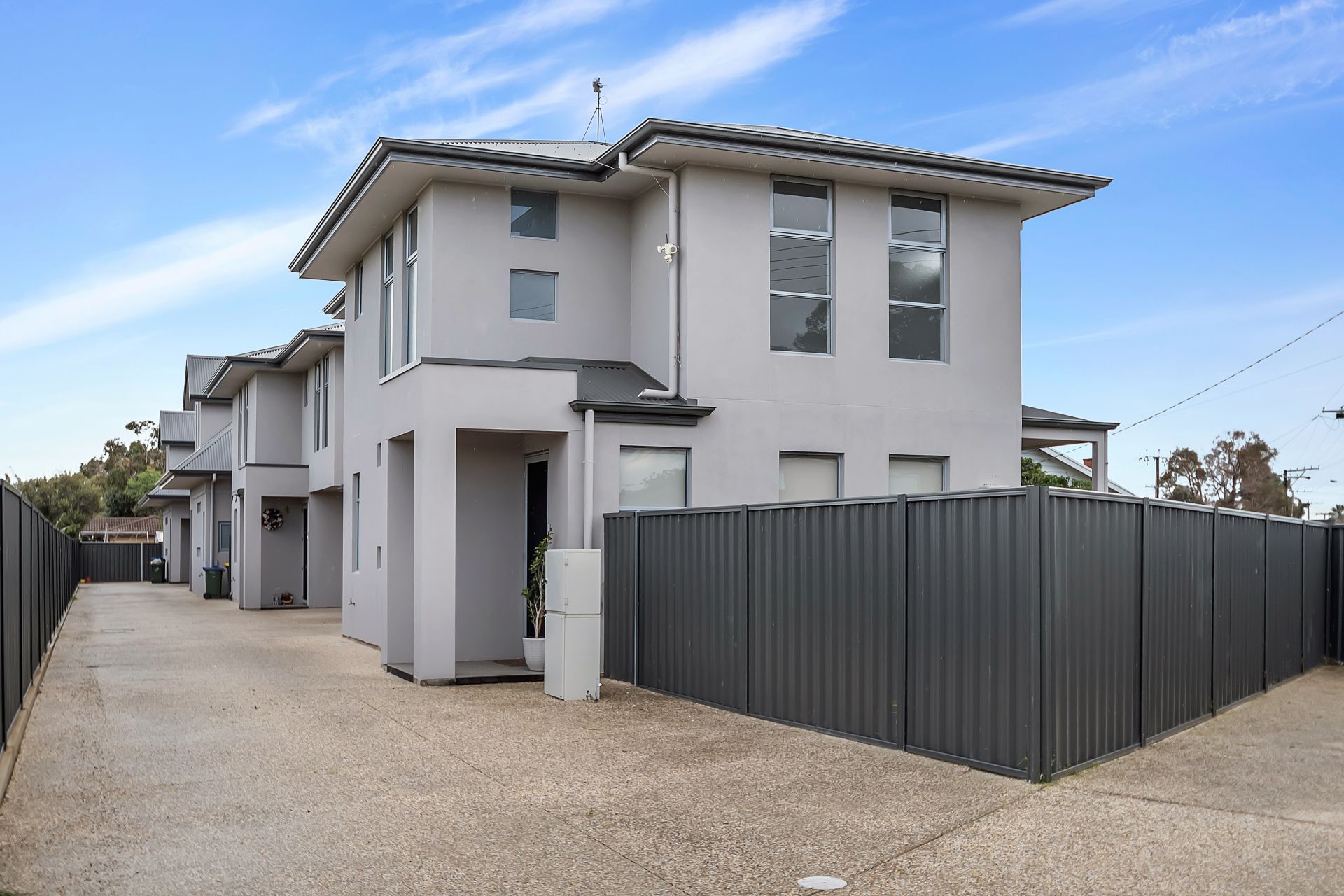 1/30 West Lakes Boulevard, Albert Park - Thumbnail 4