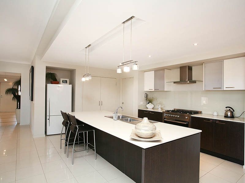 3 Forest Glade Way, Caroline Springs - Thumbnail 3
