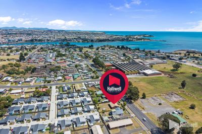 62 Brooke Street, East Devonport, East Devonport - Thumbnail 2