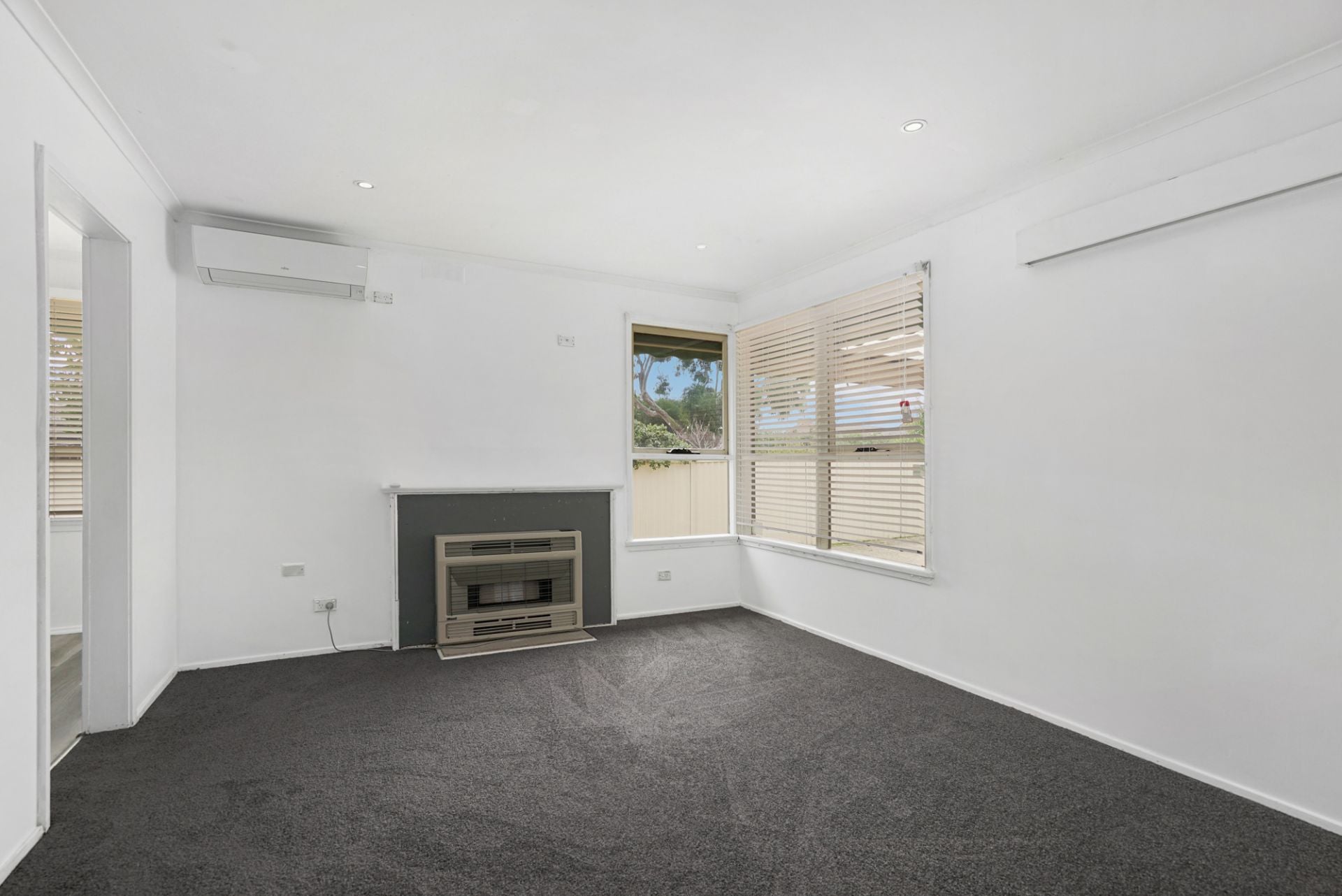 15  Dover Street, Wendouree, Wendouree - Thumbnail 6