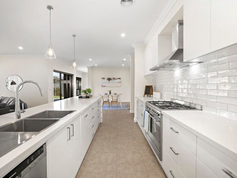 5 Paterson Street, Lucas