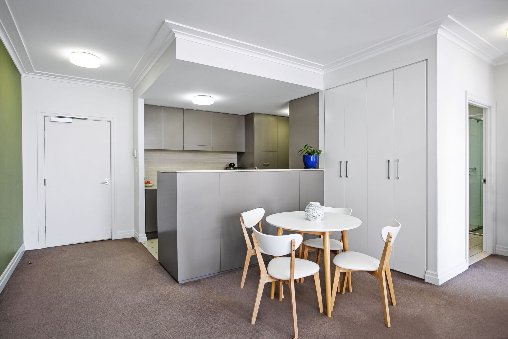 210/6 Peninsula Drive Breakfast Point NSW, Breakfast Point - Thumbnail 4