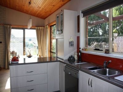 4
 
 
 
  
 
 
 2
 
 
 
  
 
 
 2
 
 
 
 
 
 
 
 7 Freer Street, SHEARWATER TAS 7307, Shearwater - Thumbnail 6