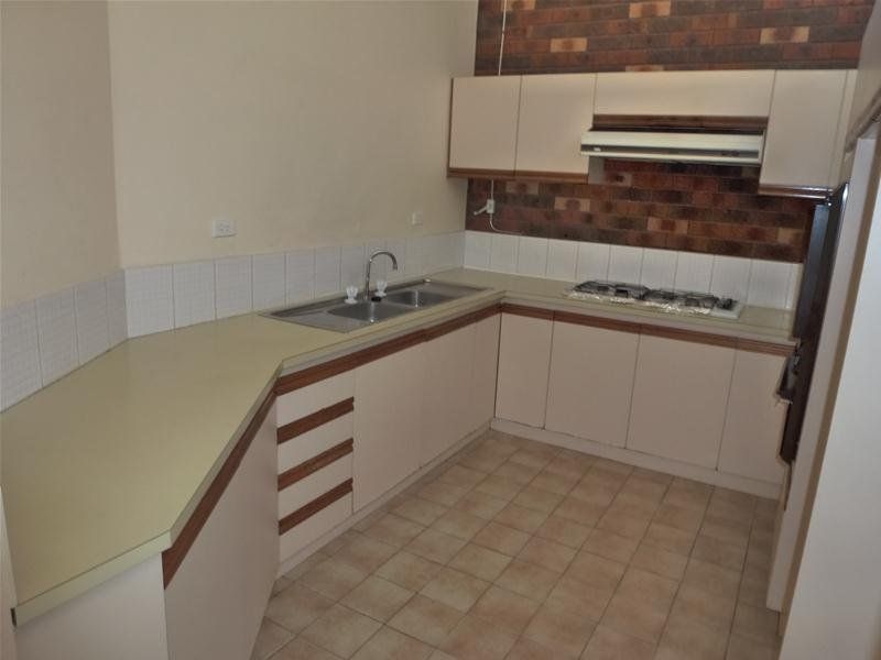 SPACIOUS 2 BEDROOM UNIT