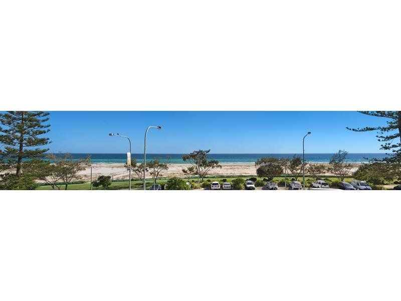 14/32-34 Musgrave Street 'Centre Court' COOLANGATTA QLD, Coolangatta - Thumbnail 7