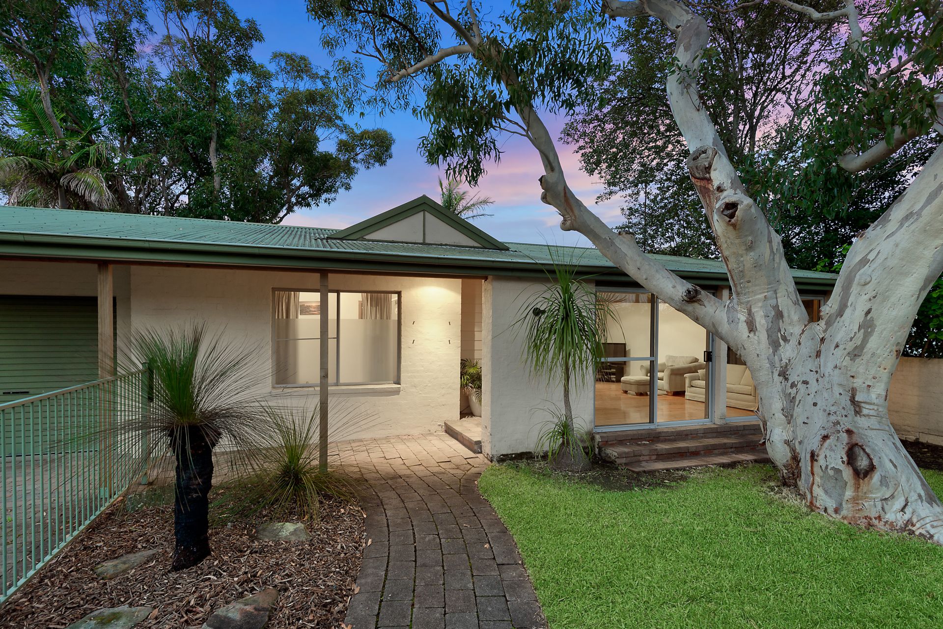 8 Patrick Street Avalon NSW, Avalon - Thumbnail 2