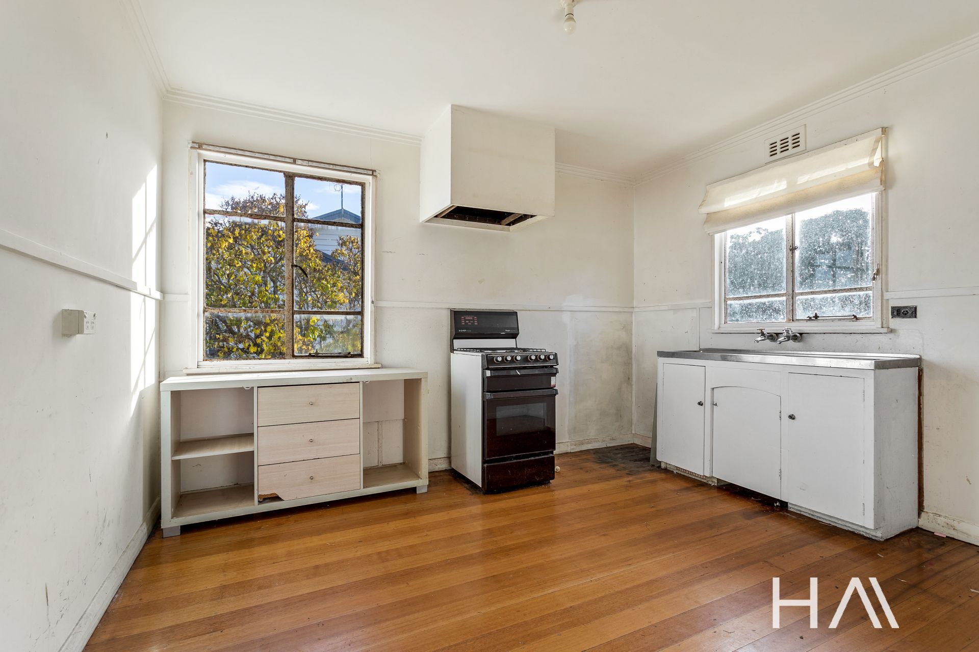 30 Innaloo Street Waverley, Waverley - Thumbnail 3