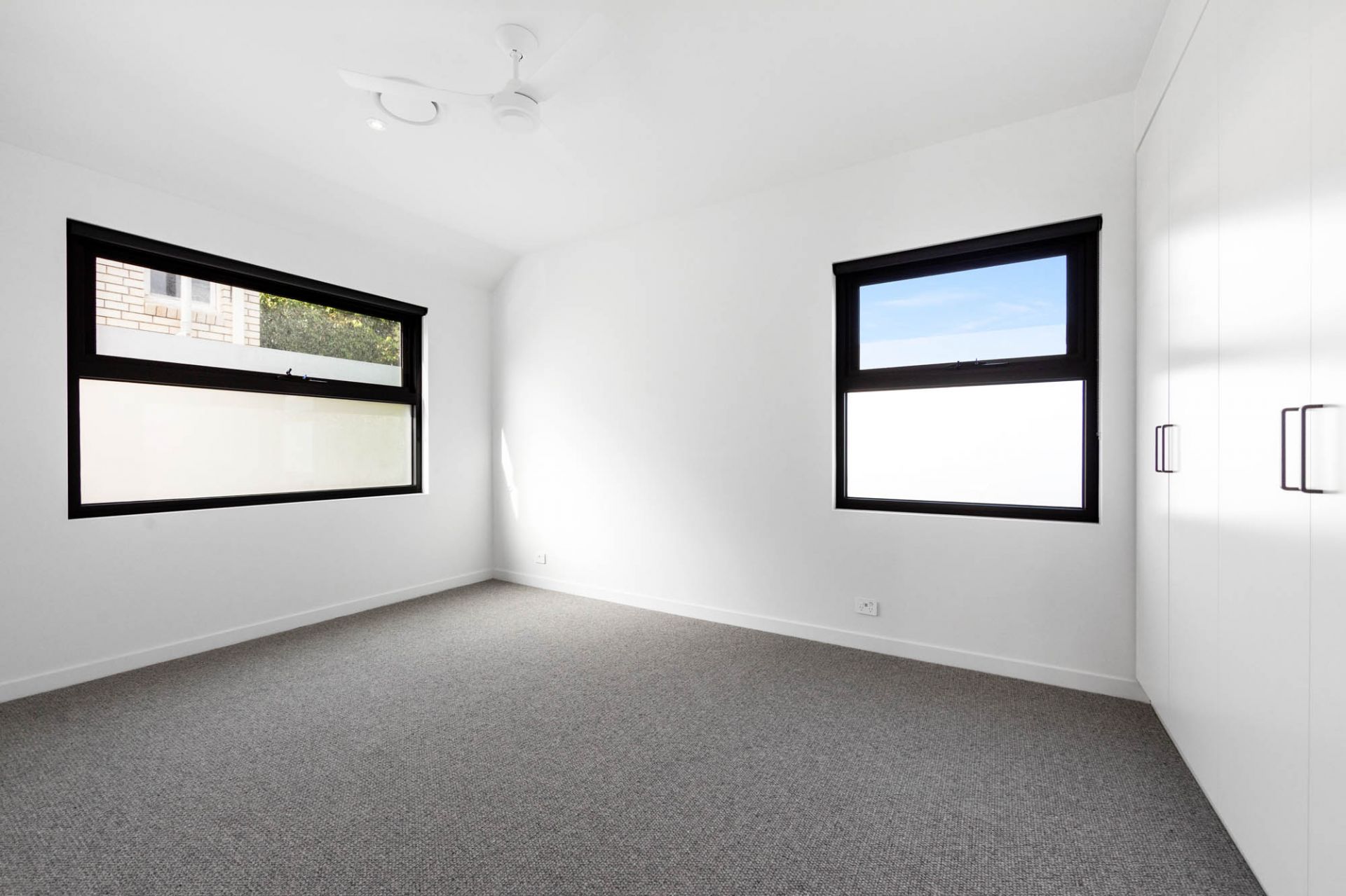 3/2a Kilwinning Court, St Kilda East - Thumbnail 6
