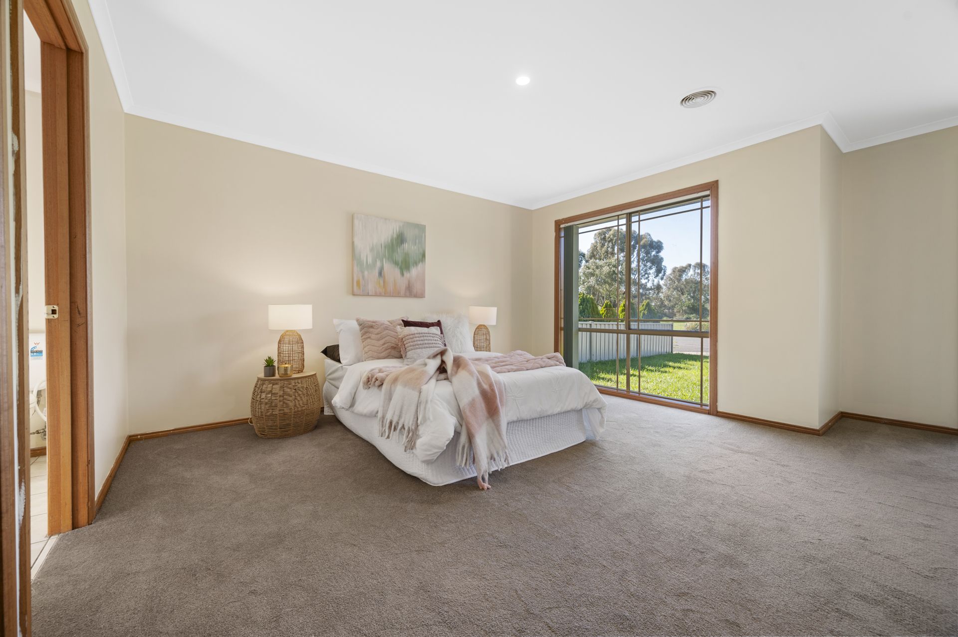 SUBSTANTIAL FAMILY HOME IN PRIZED PARKLANDS ESTATE