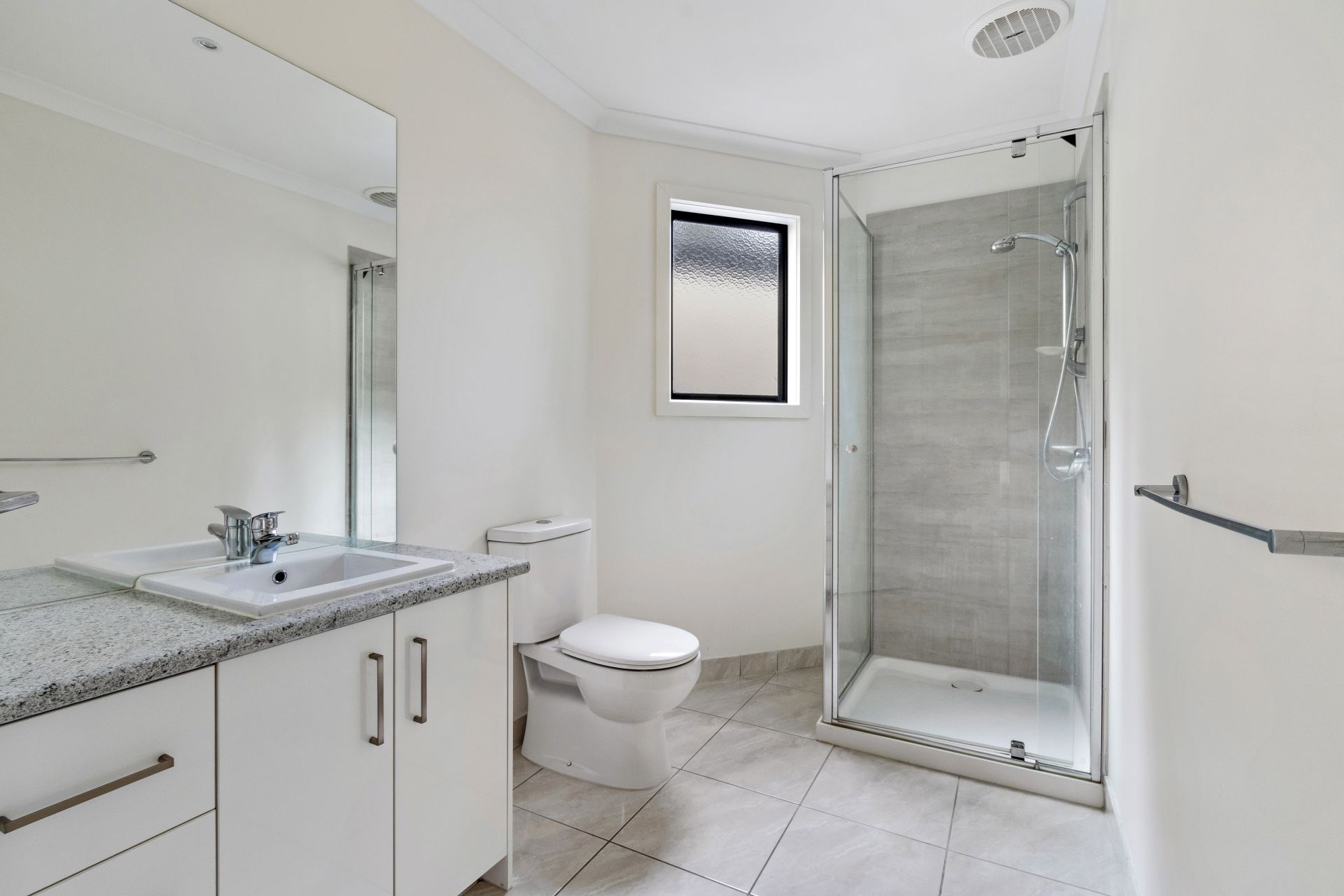 All you need , low maintenance living ** 2 bed townhouse **