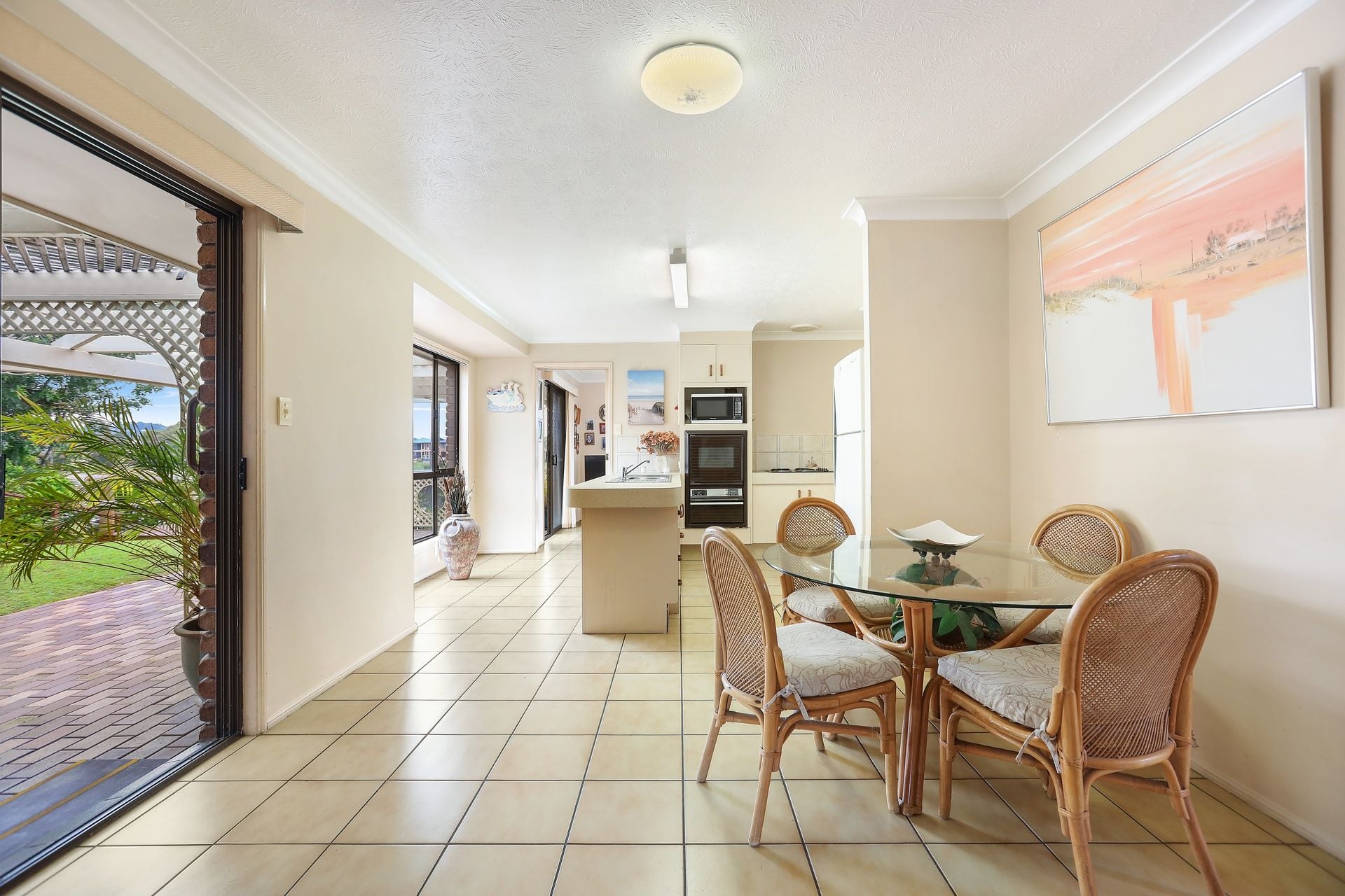 28 Honeyeater Drive Burleigh Waters QLD, Burleigh Waters - Thumbnail 8
