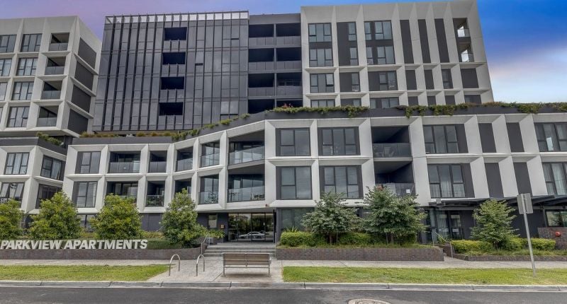 302/101 Parkview Road, Alphington