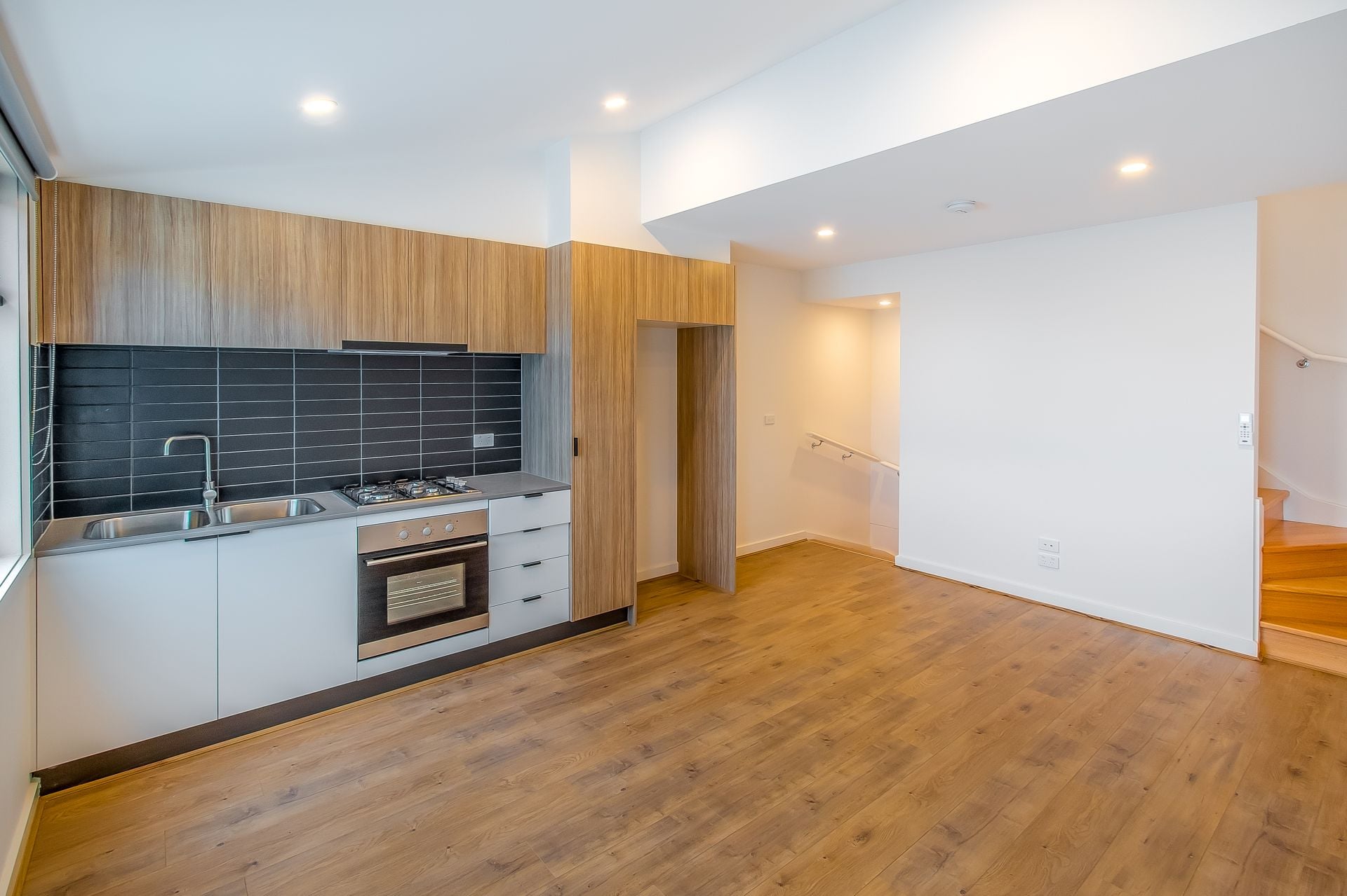 LUXURY LIVING!