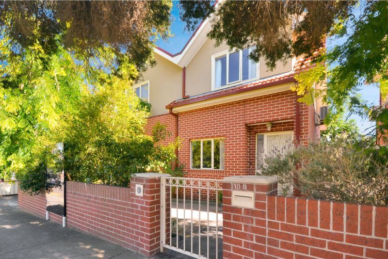 10B Margaret Grove, Preston