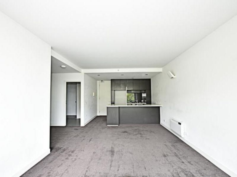 302/9 Eades Street, East Melbourne - Thumbnail 5