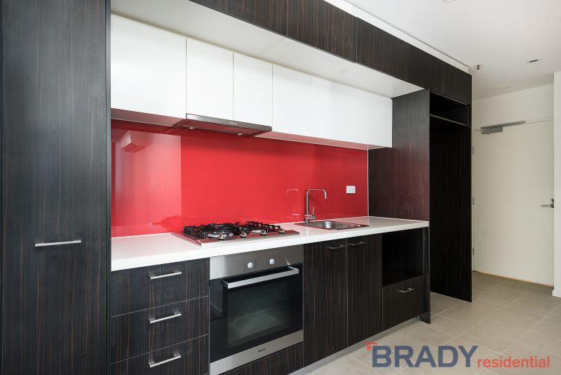 2202/8 Sutherland Street MELBOURNE VIC, Melbourne - Thumbnail 2