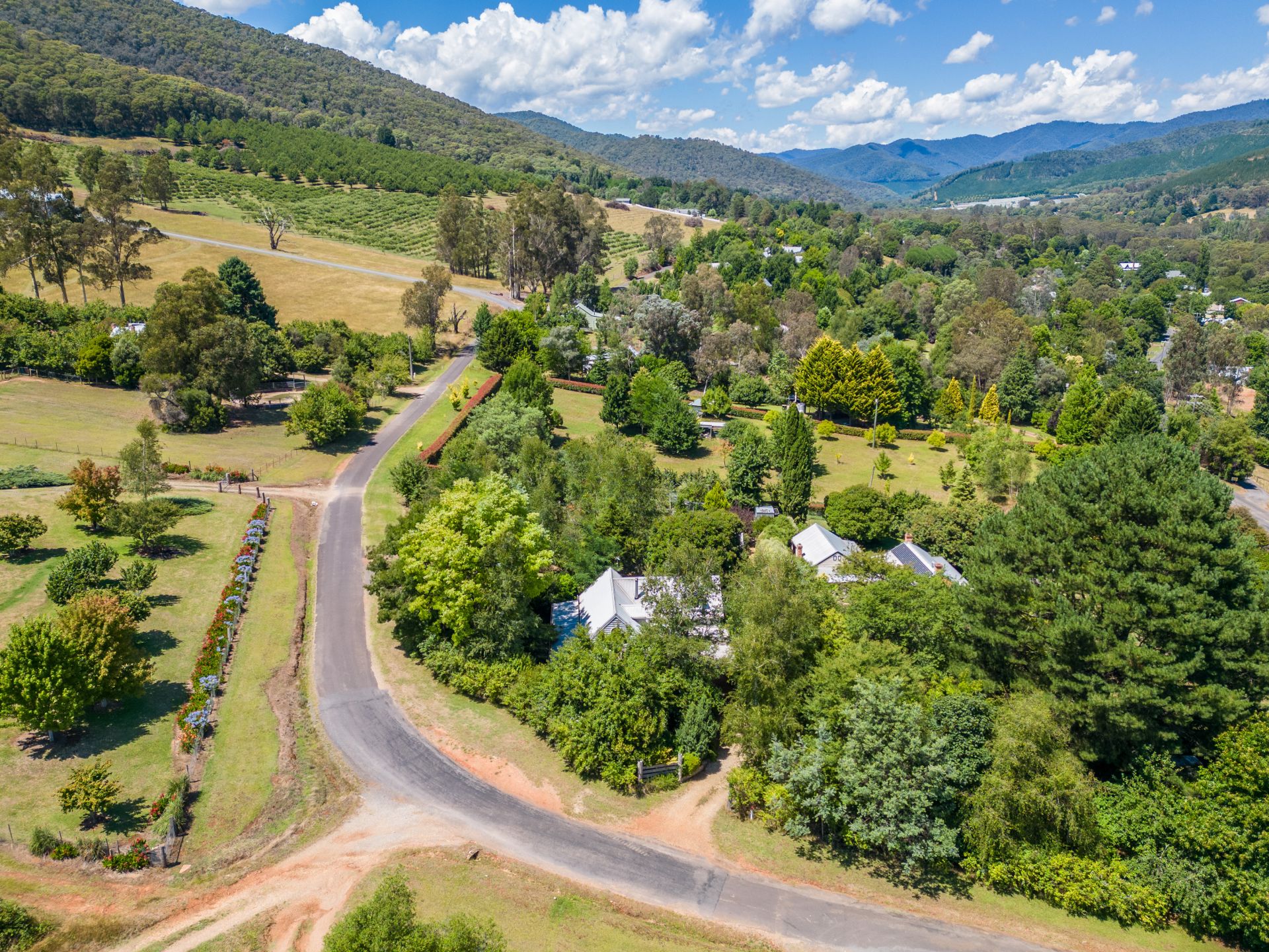 12 School Road, Wandiligong Dickens Real Estate