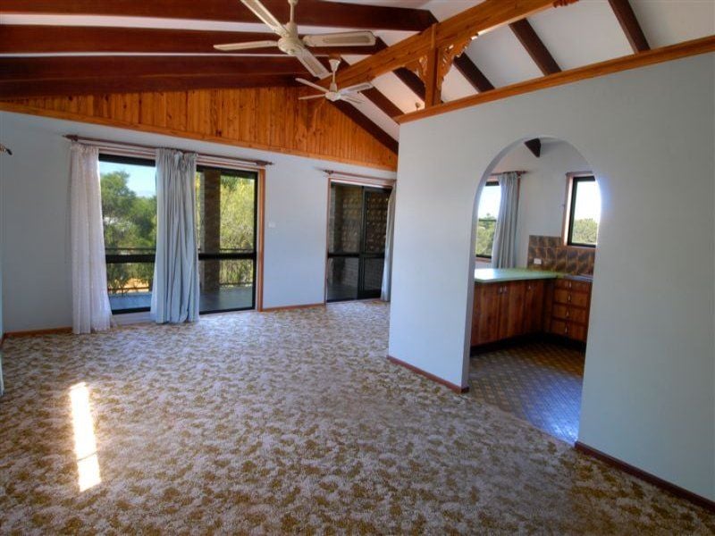 7 Ivy Street DICKY BEACH QLD, Dicky Beach - Thumbnail 3
