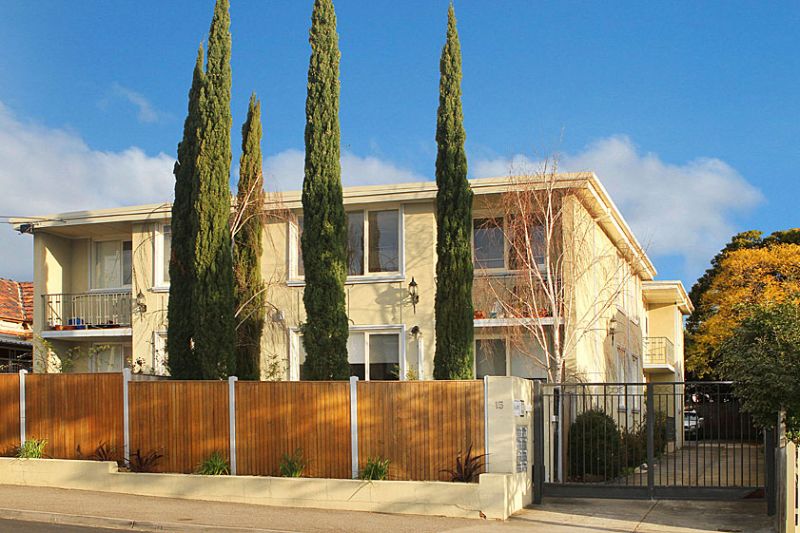 4/15 Hutton Street, Thornbury