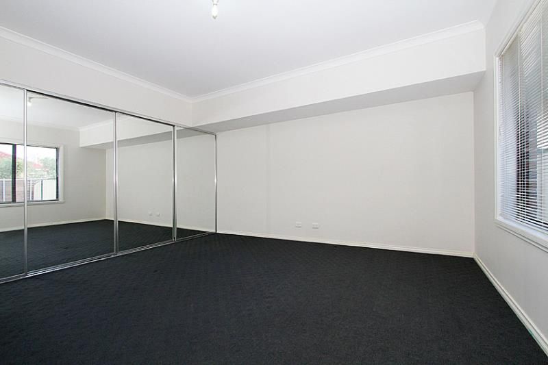$310-330 per week Looking for a great tenant