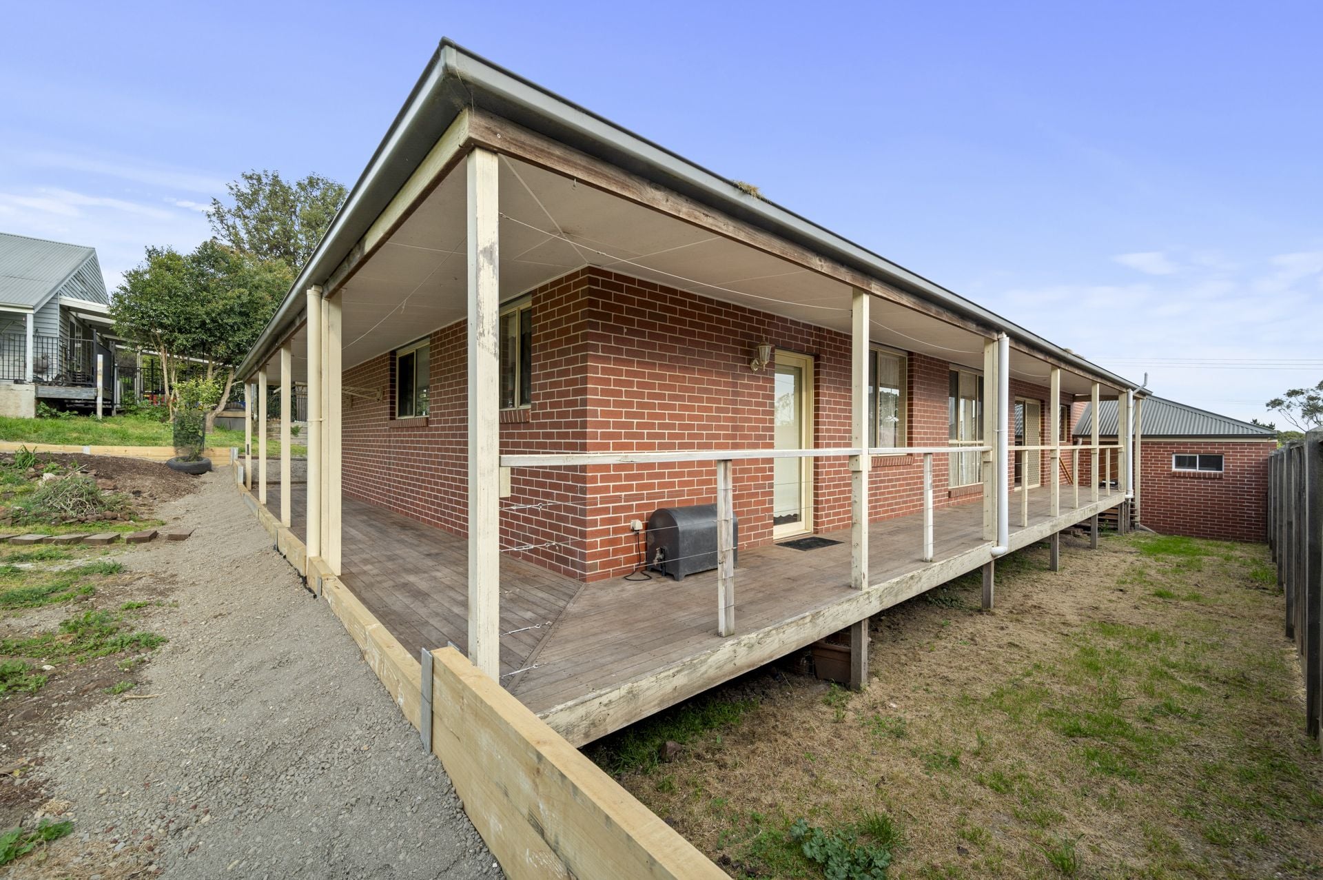 LOVELY FAMILY HOME