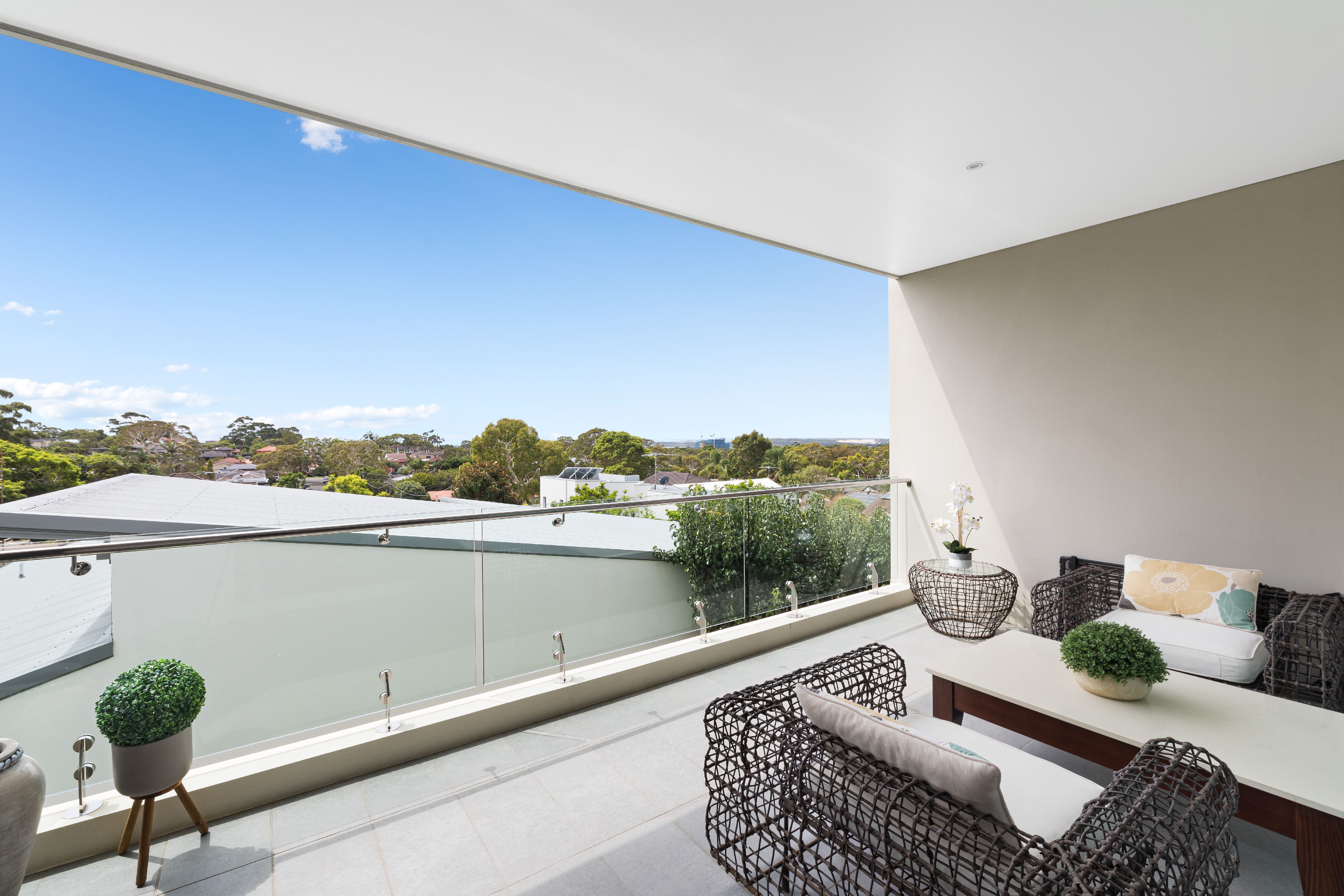 1/219 Burraneer Bay Road CARINGBAH SOUTH 2229