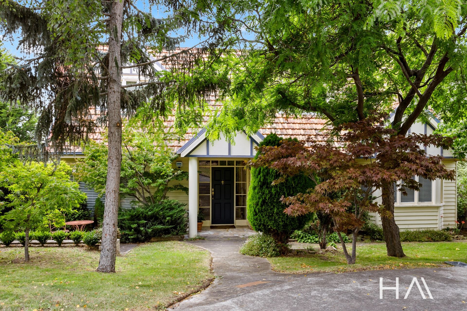 52 Flinders Esplanade Taroona, Taroona - Thumbnail 2