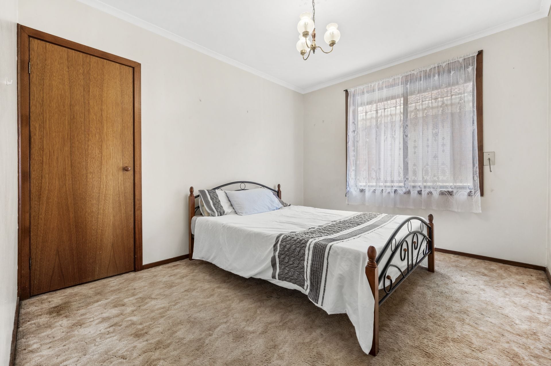 ELEVATED BEAUTY - LAND APPROX 737m2