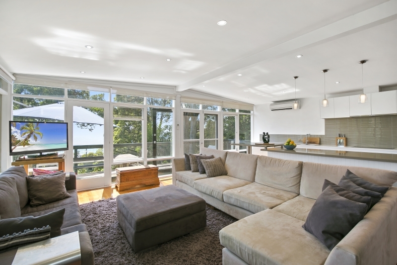 15  Moorhouse Street LORNE VIC, Lorne - Thumbnail 2