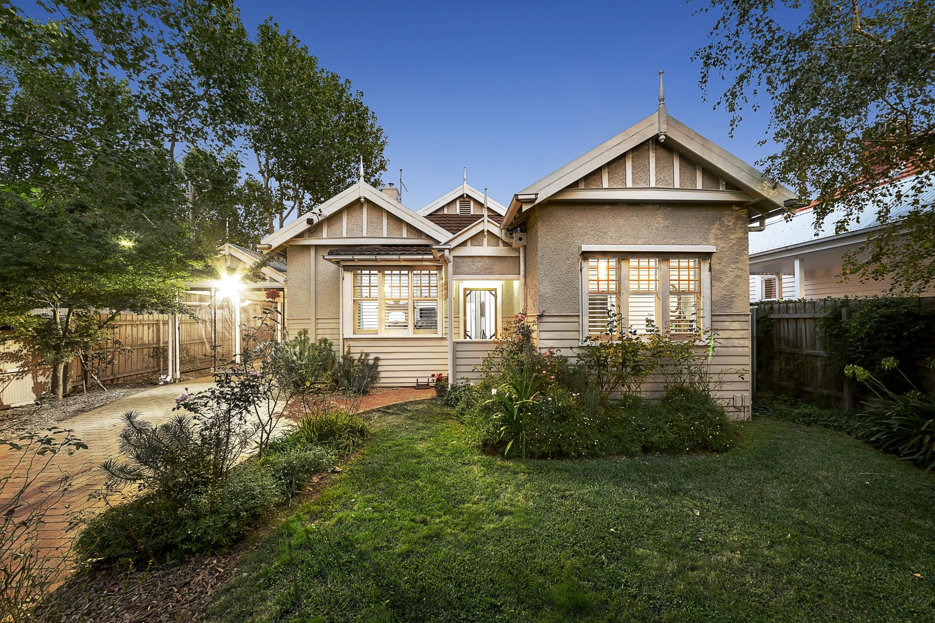 46 Erica Avenue, Glen Iris Kay