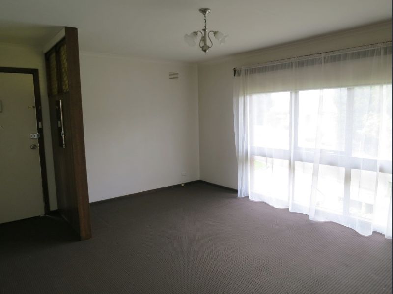 1/54-56 St Vigeons Road, Reservoir