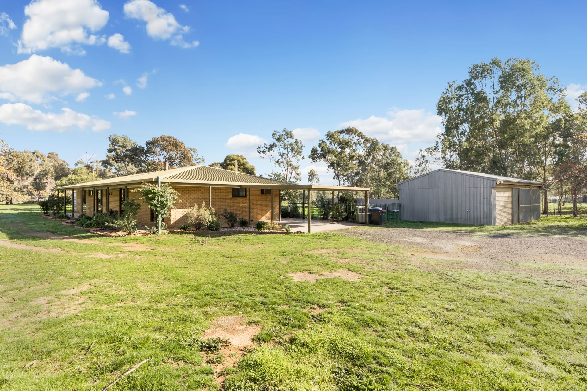 5 Spriggs Road, Lockwood Luke Goggin Real Estate
