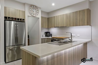 4 Coberley Way Cranbourne North VIC, Cranbourne North - Thumbnail 3