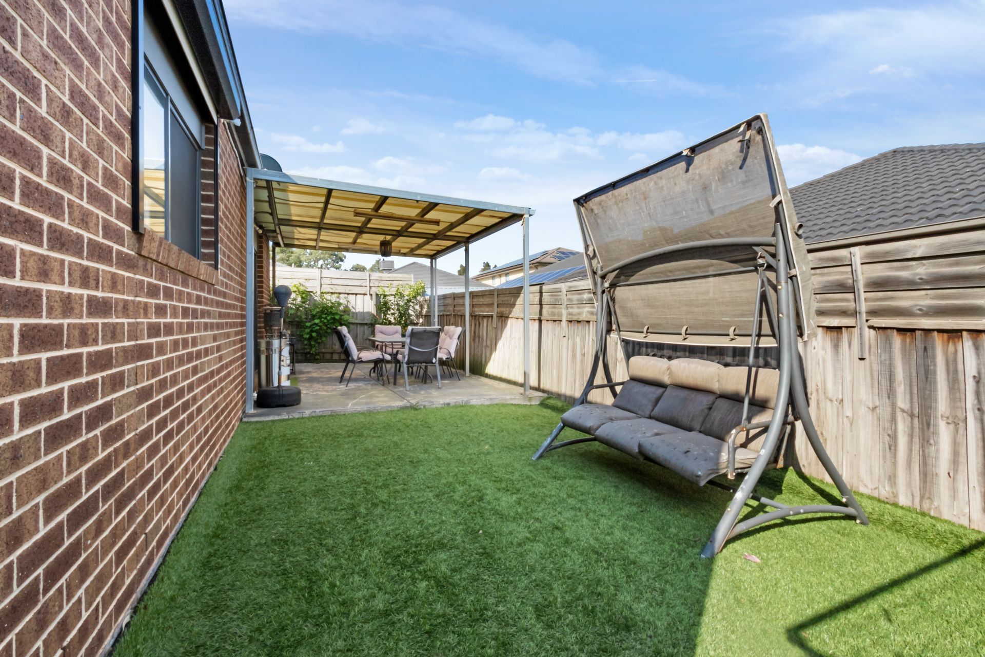 STUNNING FAMILY HOME WITH MODERN COMFORTS